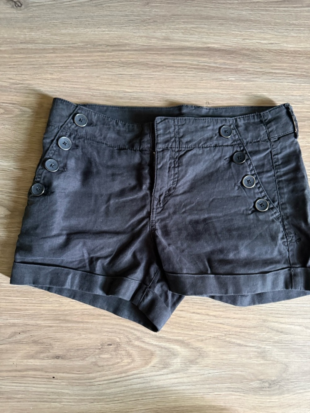 Level 99 Button-Detail Bermuda Shorts